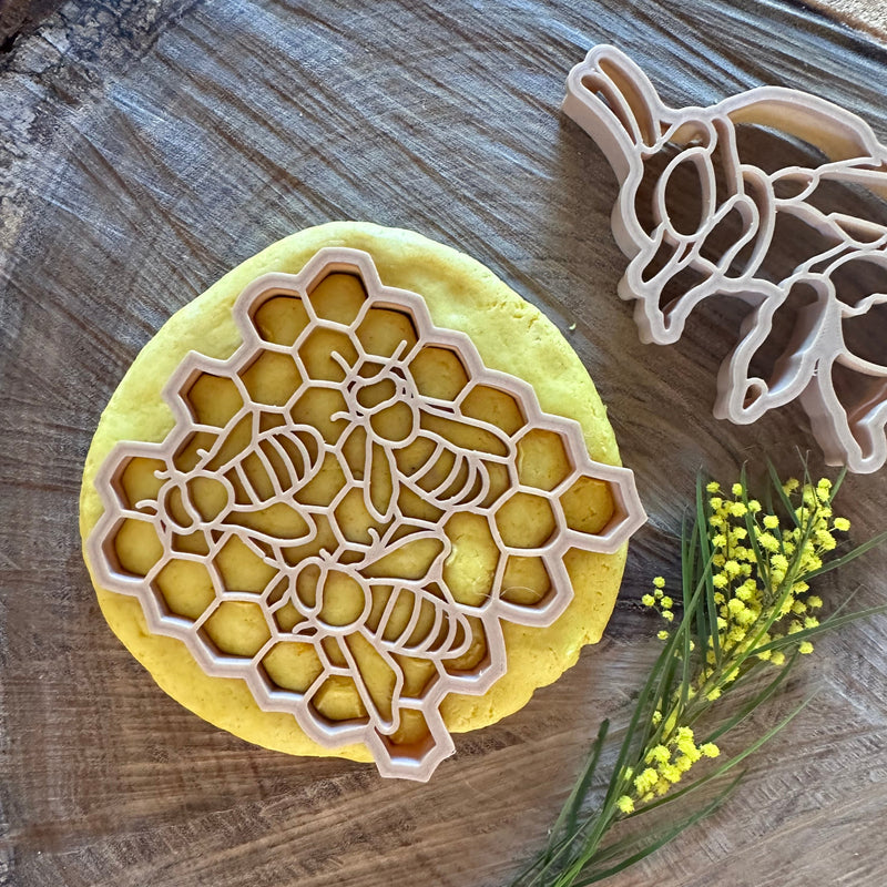 Teddy Bear Bee & Honeycomb Eco Cutter Set