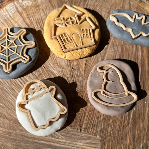 Halloween Playdough Cutter Set